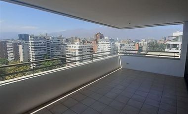 Departamento en venta de 3 dorm. en Vitacura