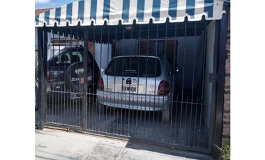 Casa en Lote Propio / Zona Barrio Raíces