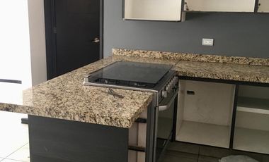 CASA EN RENTA EN  LOMAS DE ANGELOPOLIS PUEBLA $18,000