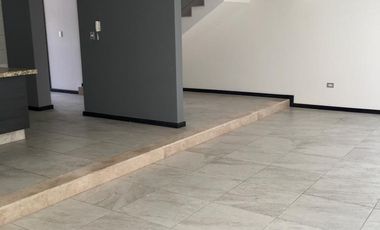 CASA EN RENTA EN  LOMAS DE ANGELOPOLIS PUEBLA $18,000