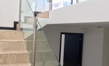 CASA EN RENTA EN  LOMAS DE ANGELOPOLIS PUEBLA $18,000