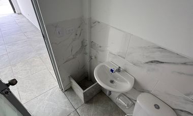 local en arriendo en inglés. Cod A3749