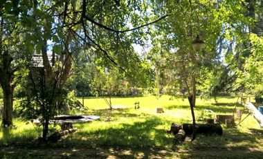 Quinta De 5 Ambientes - Ambrosetti 4400