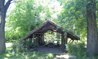 Quinta De 5 Ambientes - Ambrosetti 4400