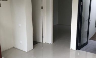 Sewa Rumah Full Furnished Minimalis Northwest Lake Citraland