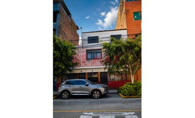 Se Vende Terreno De 300 M2 En Zona Comercial De Chacra Ríos Sur En Cuadrante De Avs Tingo María Y Venezuela