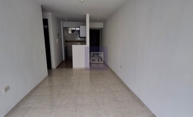 COD. 5620 - SE ARRIENDA APARTAMENTO - BARRIO: BARRO BLANCO