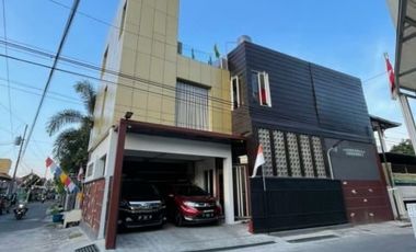 Rumah Sampangan Siap Huni 3 Lantai Sangat Nyaman Fasilitas Smarthome System