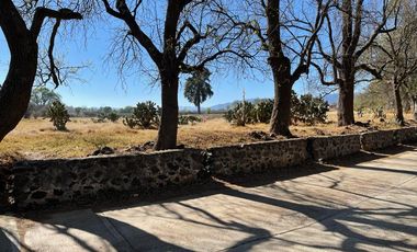 Terreno en Venta o Renta en Camino a Los Reyes, Atotonilco