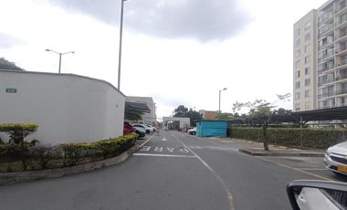 apartamento en venta en unicentro. Cod V118919