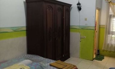 Rumah Bagus 2 Lantai Strategis Siap Huni dekat Pasar Atas di Cimahi Tengah