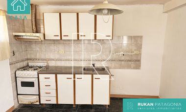 #VentaRUKAN | Casa de 3 Ambientes + 2 Departamentos | Barrio VISTA HERMOSA | Calle CABO 1º BENITEZ | Caleta Olivia.-