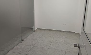 oficina en arriendo en la patria. Cod A117096