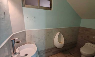 Local comercial en RENTA planta baja frente a Secretaria de cultura  x