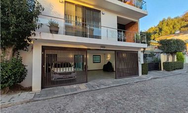 Local comercial en RENTA planta baja frente a Secretaria de cultura  x