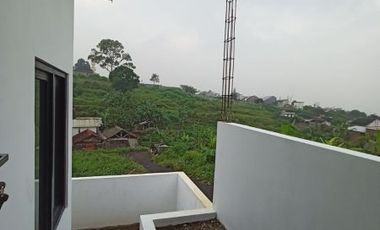 Dijual rumah murah cantik rasa villa di pusat kota cimahi cipageran