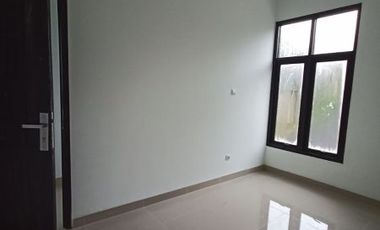 Dijual rumah murah cantik rasa villa di pusat kota cimahi cipageran
