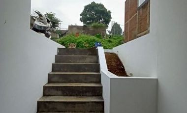 Dijual rumah murah cantik rasa villa di pusat kota cimahi cipageran