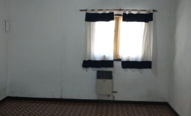 Casa en venta en Quilmes Sur