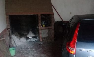 VENDO CASA EN QUEQUEN