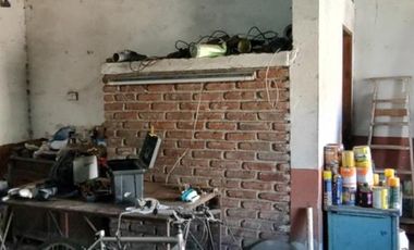 VENDO CASA EN QUEQUEN