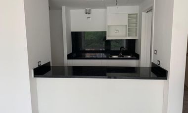 Alquiler amplia suite amoblada - Puerto Santa Ana (J Luna)