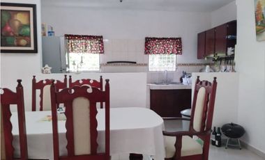 SE VENDE CASA 4 RECAMARAS + ESTUDIO CON TERRENO EN LAS CUMBRES