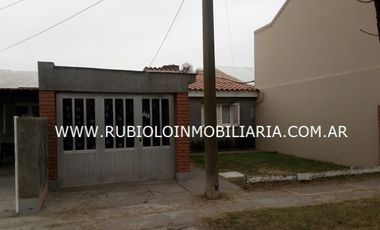 VENDIDO - SUNCHALES - Vivienda 2 Dormitorios - Garage - a 50 mts. de Avda. Belgrano