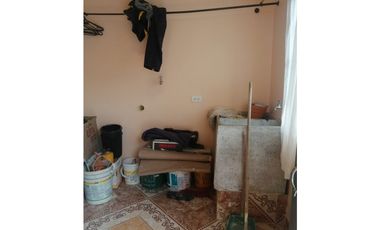 SE VENDE CASA COMERCIAL EN EL CENTRO DE ZIPAQUIR