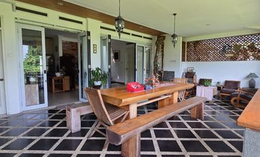 Dijual Rumah Lux Asri di jl Padaasih , Bandung Kota