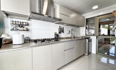 Casa en venta de 3 dorm. en Colina