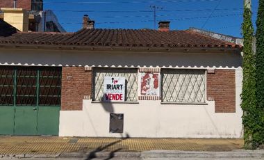 Casa en venta en Quilmes Centro