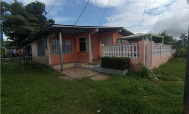 Se Vende Terreno Comercial de 276 mt2 en La Chorrera (H)