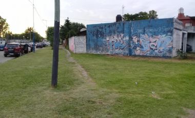 Casa en venta de tres ambientes.