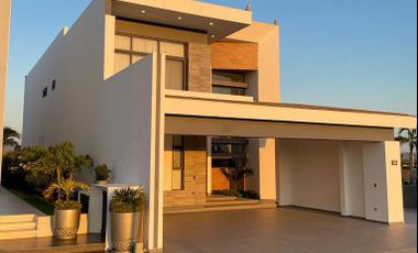 Casa en venta en Marina Campo de Golf