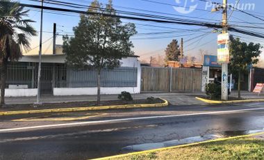 Casa en Venta en Avenida Alejandro Guzmán con Padre Hurtado a pasos de Municipalidad y Registro Civil