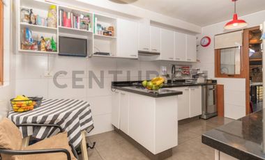 Hermosa Casa Condominio La Reina, Muy seguro!