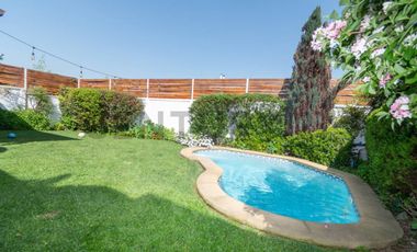 Hermosa Casa Condominio La Reina, Muy seguro!