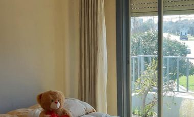 AMPLIO DEPARTAMENTO DE 5 AMBIENTES EN RAMOS MEJIA. CALLE FORMOSA. DOLARES 120.000  SUSANA QUINELLI 1565837048