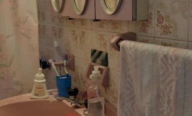 AMPLIO DEPARTAMENTO DE 5 AMBIENTES EN RAMOS MEJIA. CALLE FORMOSA. DOLARES 120.000  SUSANA QUINELLI 1565837048