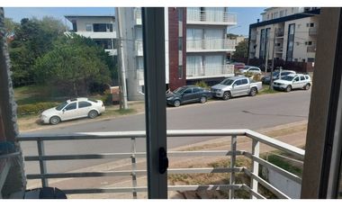 Departamento en venta  en Mar de Ostende Colon  548