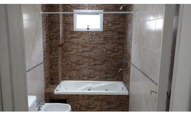 Departamento en venta  en Mar de Ostende Colon  548