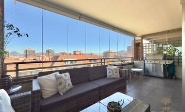 Departamento en venta de 3 dorm. en Vitacura