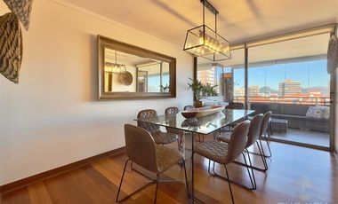 Departamento en venta de 3 dorm. en Vitacura