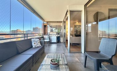 Departamento en venta de 3 dorm. en Vitacura