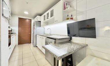 Departamento en venta de 3 dorm. en Vitacura