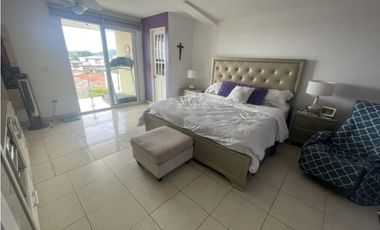 VENTA DE CASA EN VILLA ZAITA