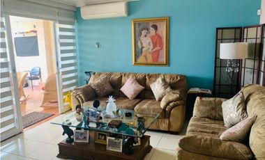 VENTA DE CASA EN VILLA ZAITA