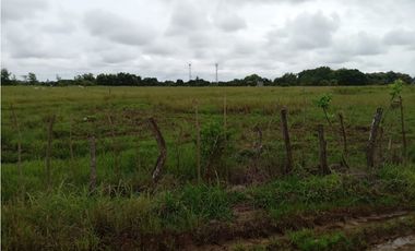 Venta de terreno en Divisa GTA