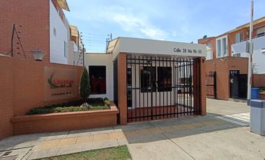 casa en arriendo en valle del lili. Cod A123905